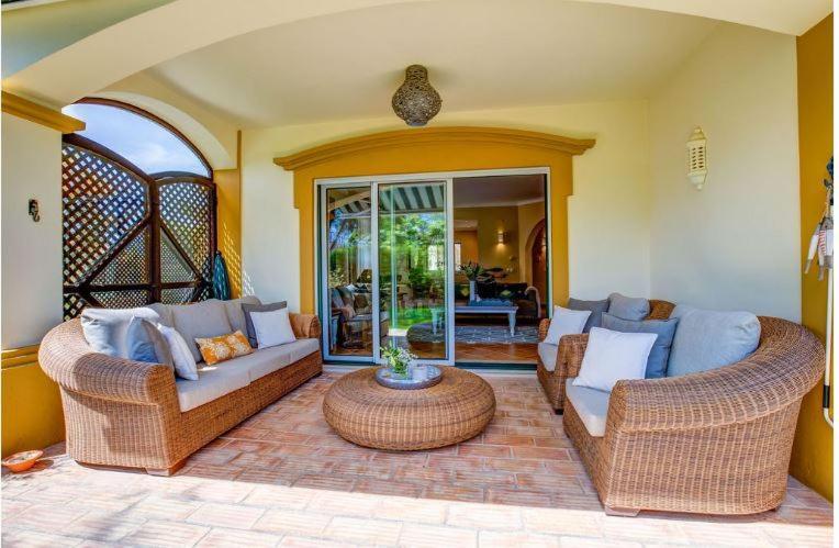 2Bedroom Bungalow Heated Shared Pool ,Near Carvoeiro And Ferrugudo Екстер'єр фото